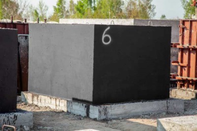 Szamba żelbetowe, żelbetonowe a może betonowe?